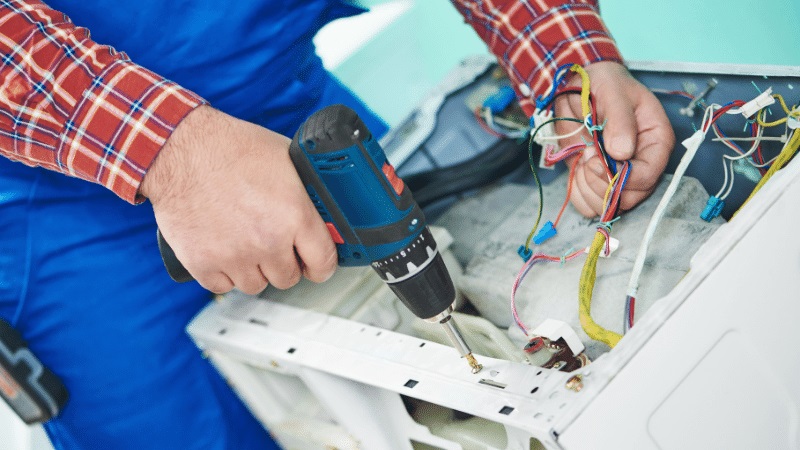 Üsküdar Beko Beko çamaşır makinesi kart tamiri – Su almama arızası orijinal parça ile giderildi. - Teknik servis örneği